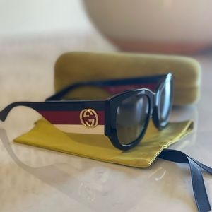 Gucci sunglasses
